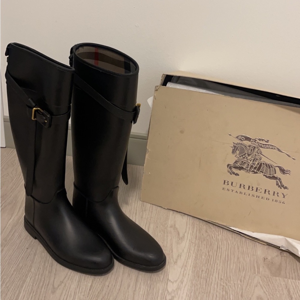 Burberry rain/riding boots